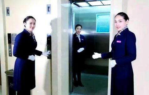 处理会后事务若会议为产品订货会性质,会议结束后,服务员还需协助