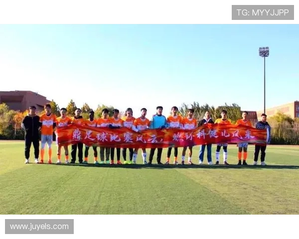 五个兄弟携手共创足球传奇梦想展现足球明星风采与团队精神