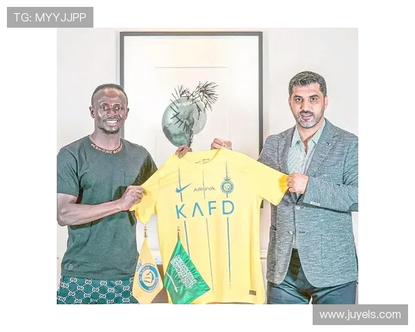 从贫困到辉煌足球明星们的奋斗与成长故事 从贫困到辉煌足球明星们的奋斗与成长故事